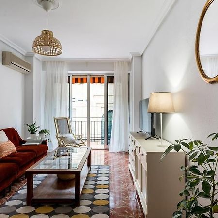 Santa Justa Urban Apartment Sevilla Exteriér fotografie